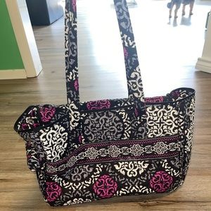 **SOLD ON ♏️ercari** Vera Bradley dog carrier like new